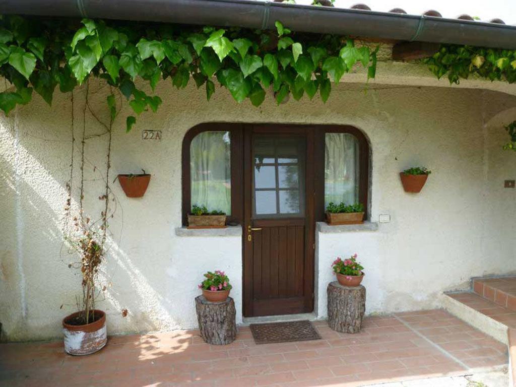 Villa Dolcevita San Costanzo Room photo